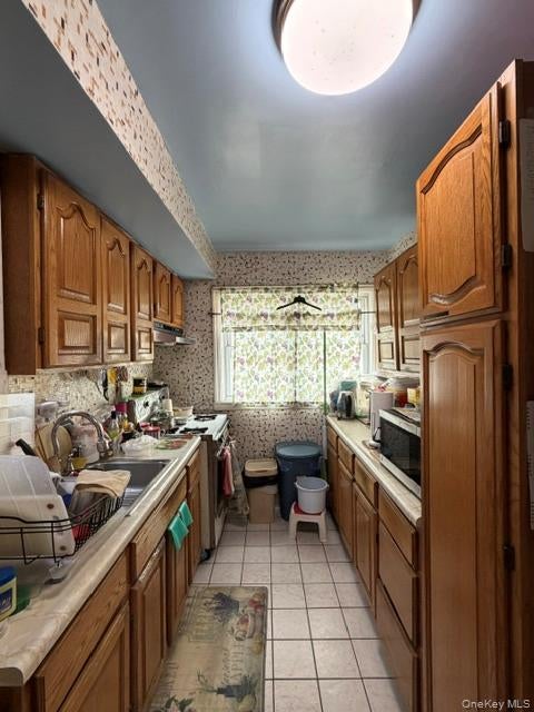 150 14 78th Ave, Kew Garden Hills, NY 11367 photo