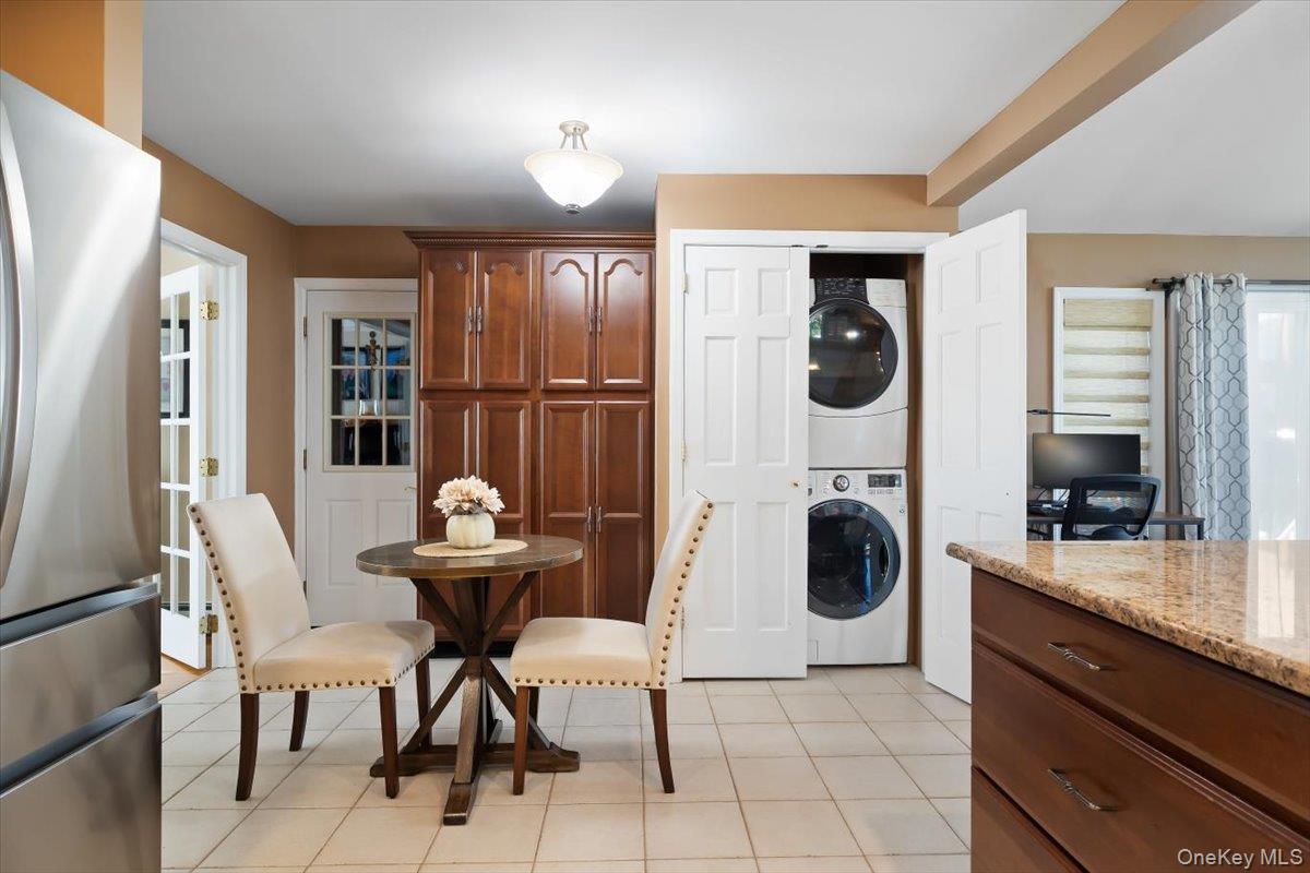 1 5th Ave, Farmingdale, NY 11735 photo