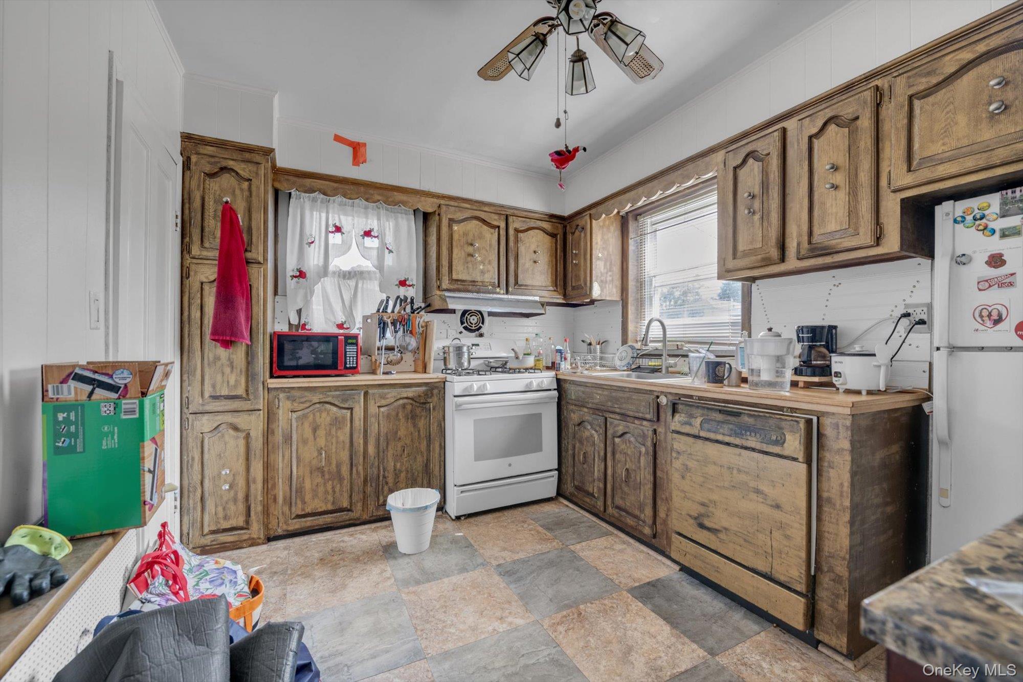 146 Claflin Blvd, Franklin Square, NY 11010 photo