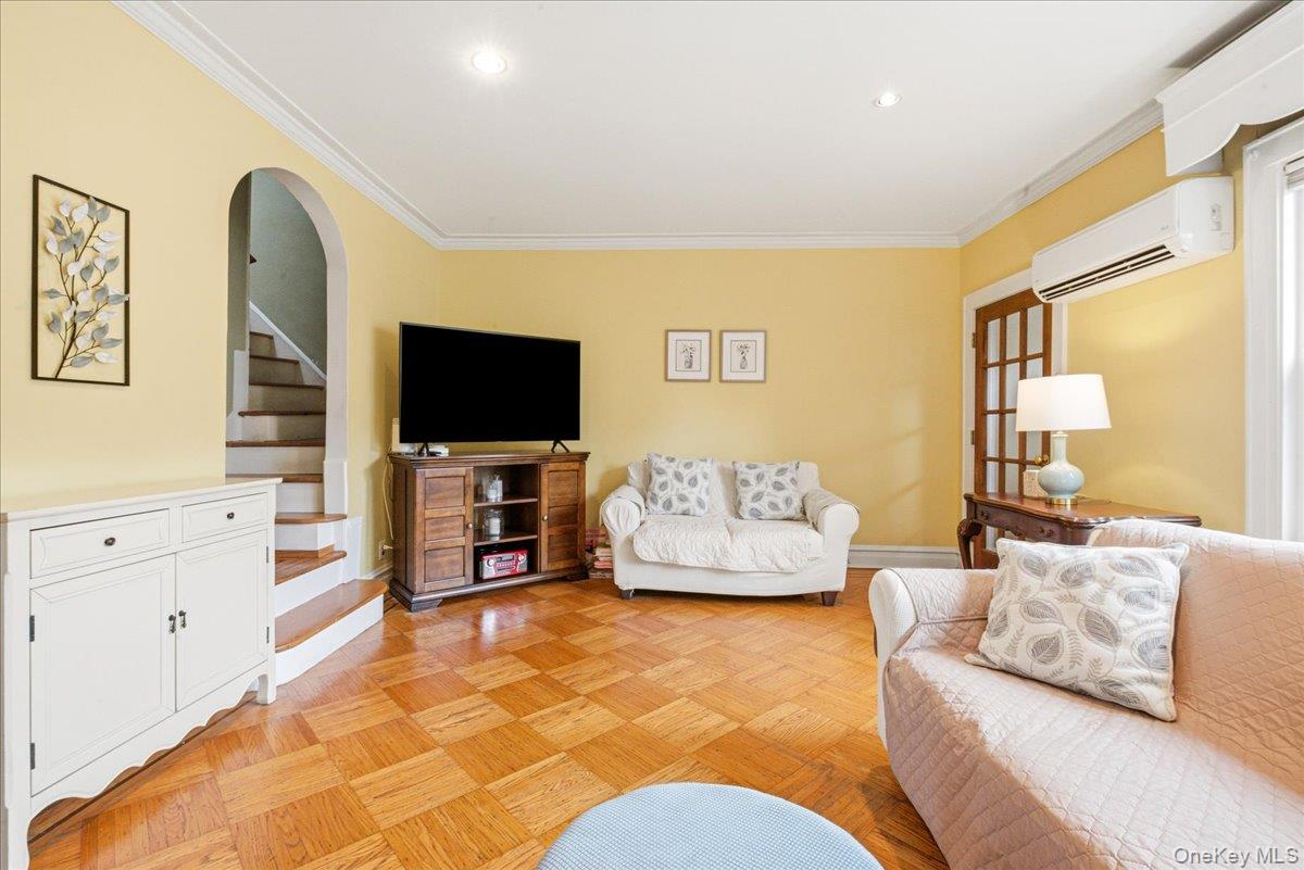 85 26 67th Rd, Rego Park, NY 11374 photo