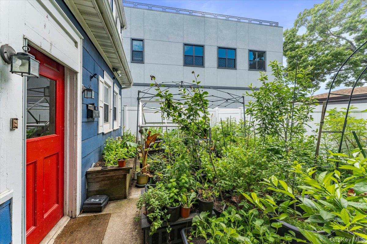 227 Rockaway Tpke, Lawrence, NY 11559 photo