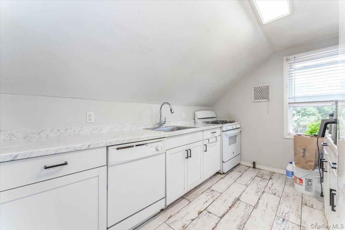227 Rockaway Tpke, Lawrence, NY 11559 photo
