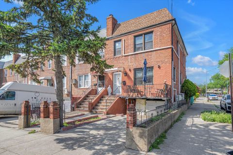Duplex in Flushing NY 14627 Reeves Avenue.jpg