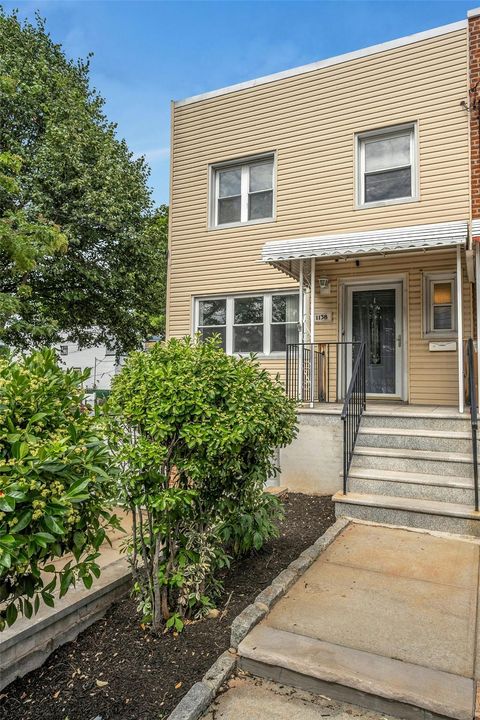 Single Family Residence in Bronx NY 1138 Vincent Avenue.jpg