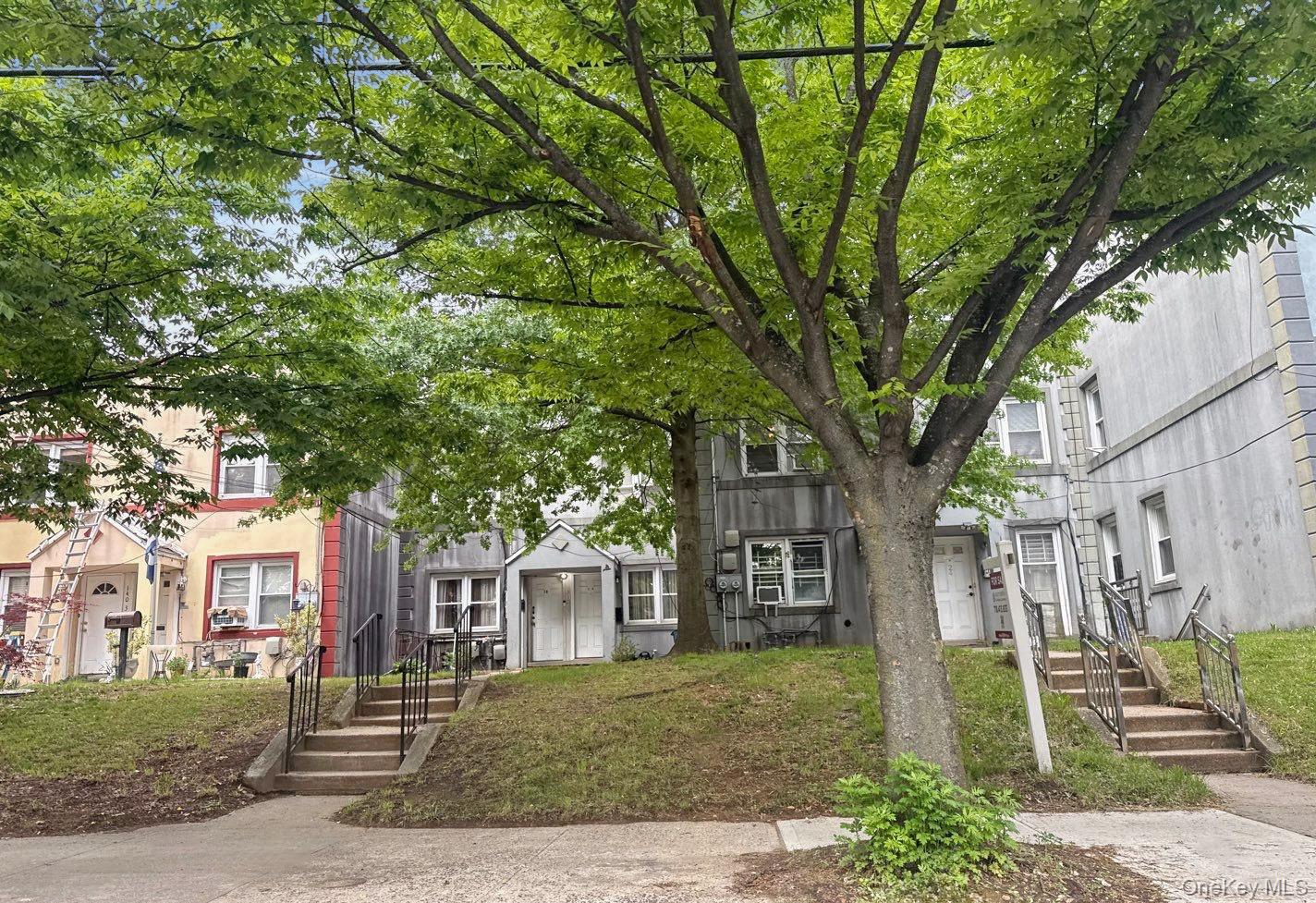 140 28 184th St, Springfield Gardens, NY 11413 photo