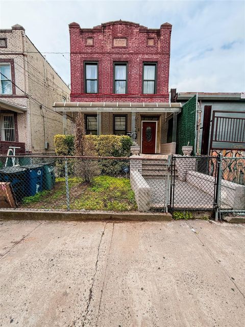 Duplex in Brooklyn NY 412 Newport Street.jpg