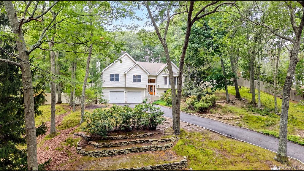 247 Dogwood Dr, Wading River, NY 11792 photo