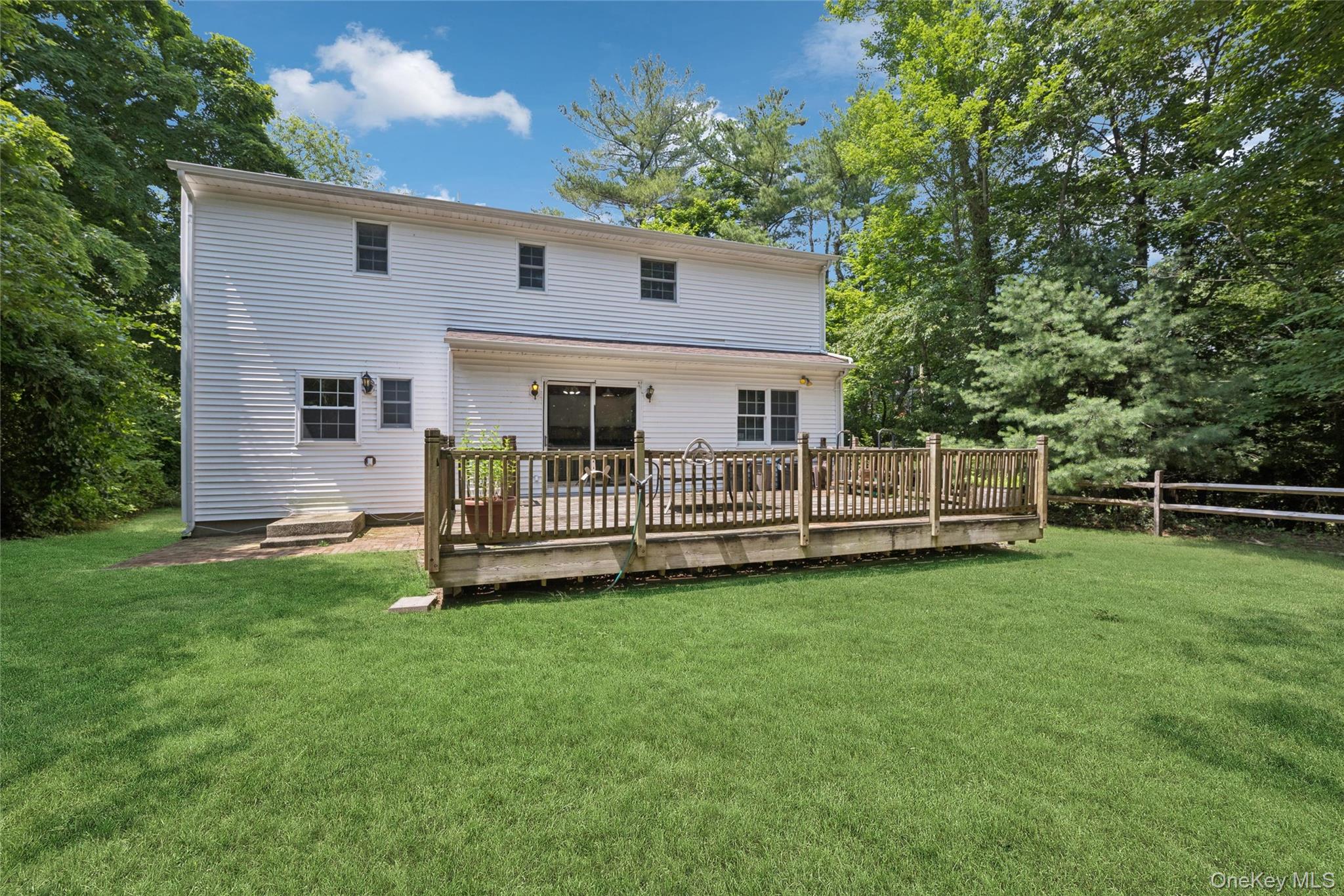 49 Town Ln, Huntington, NY 11743 photo