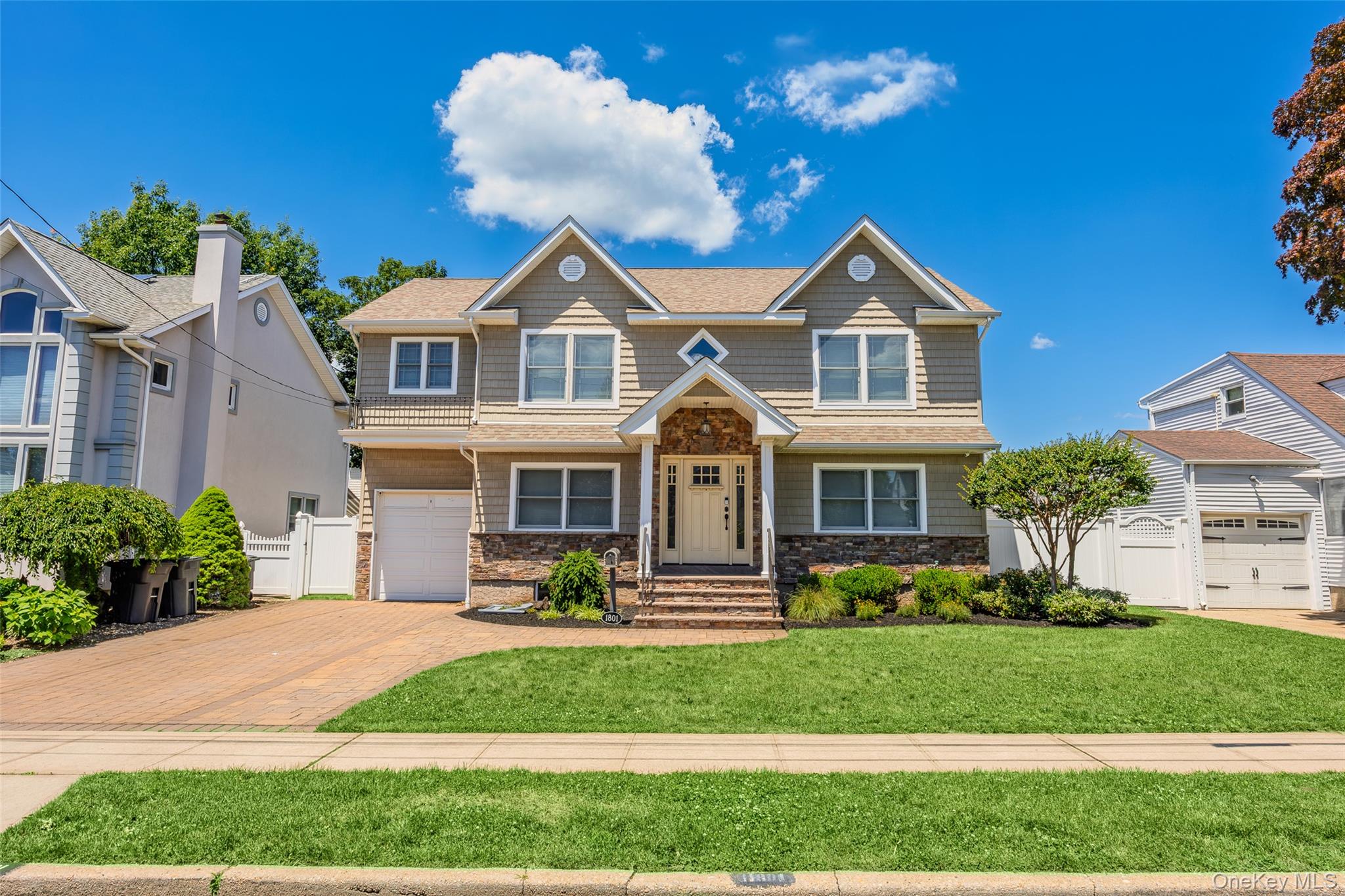 1801 Gerald Ave, East Meadow, NY 11554