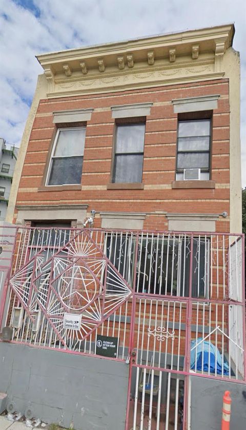 Duplex in Brooklyn NY 1715 Lincoln Place.jpg