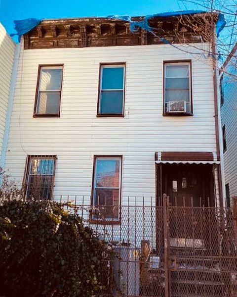 Duplex in Brooklyn NY 399 Linwood Street.jpg