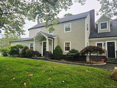 Single Family Residence in Bayport NY 222 Bay Avenue.jpg