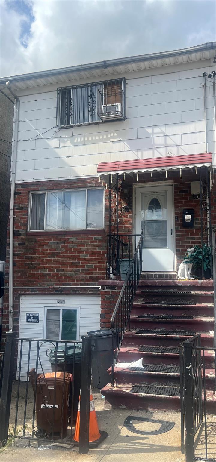 533 Underhill Ave, Bronx, NY 10473