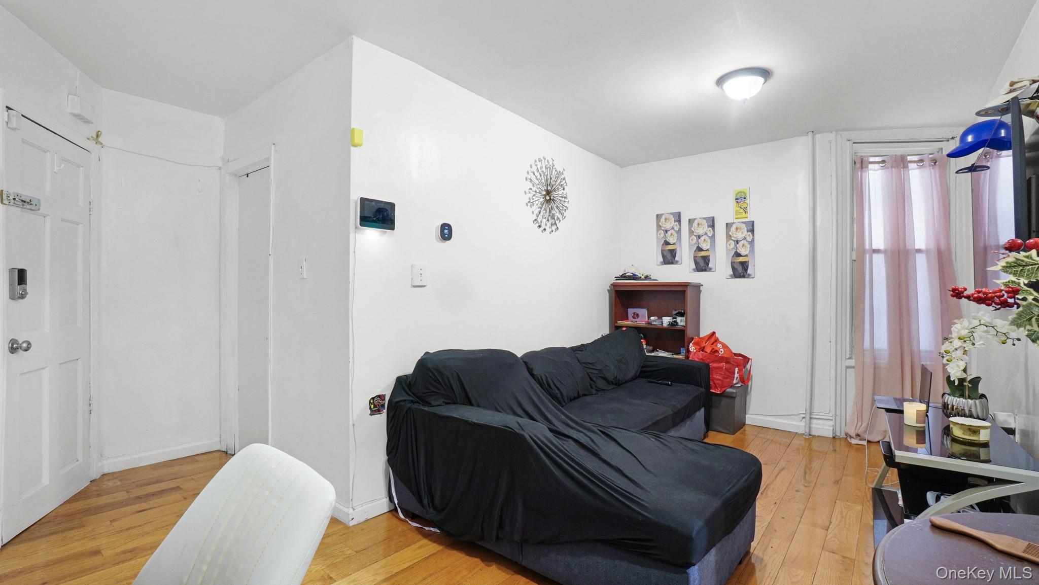 2661 Briggs Ave, Bronx, NY 10458 photo