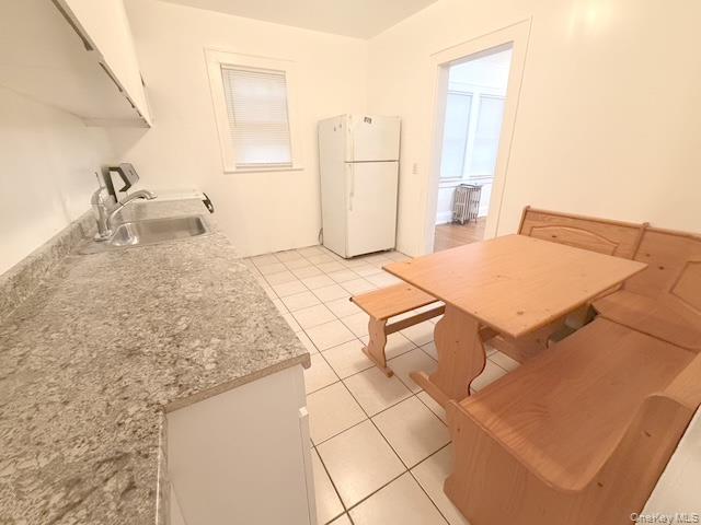 37 Davis St, Roosevelt, NY 11575 photo