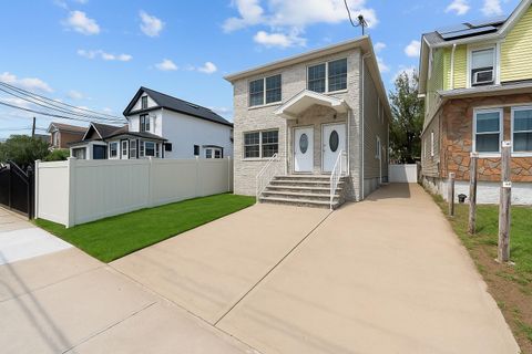 Duplex in Springfield Gardens NY 174-41 125 AVE.jpg