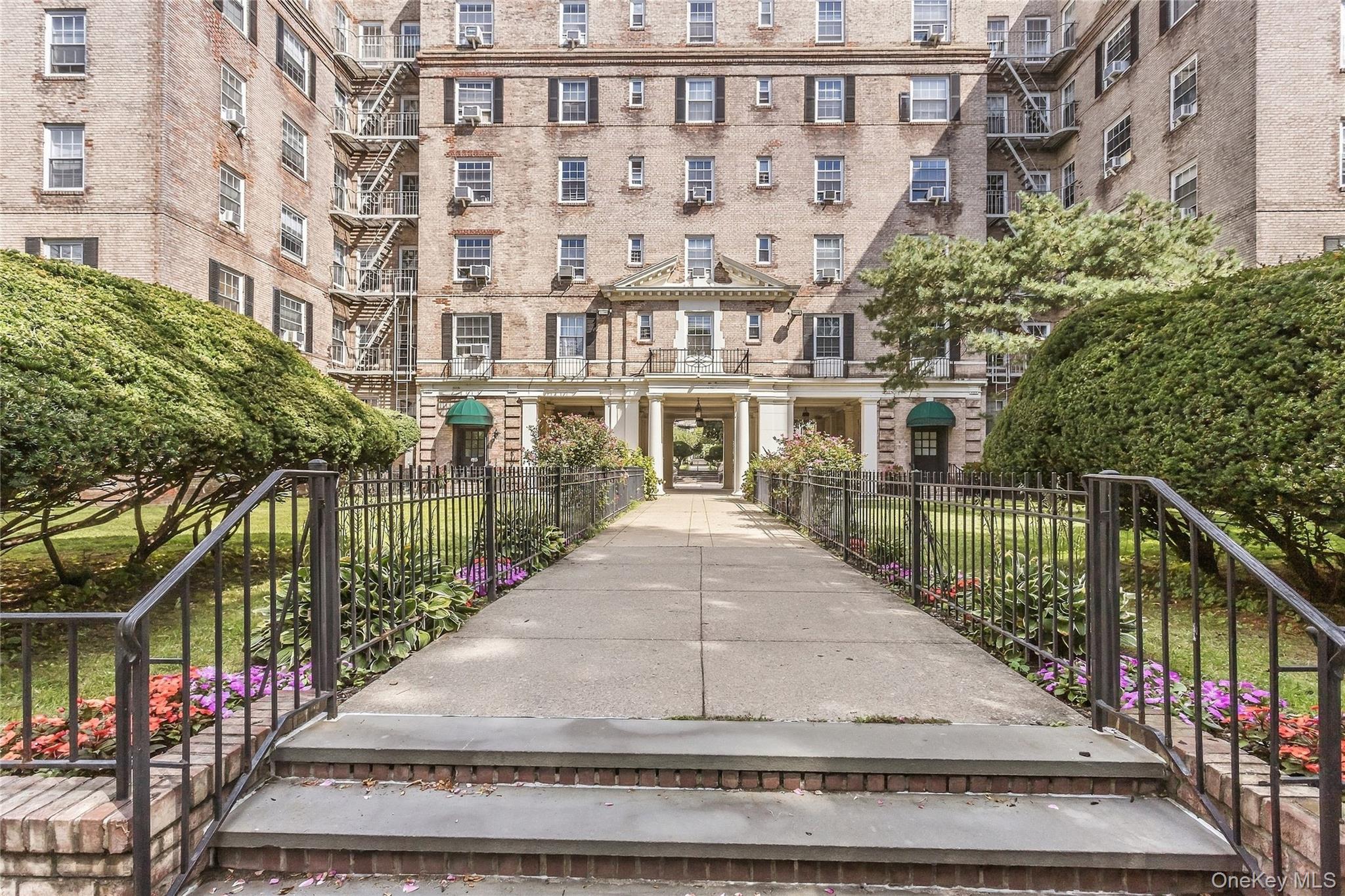 30 51 Hobart St #4, Woodside, NY 11377 photo