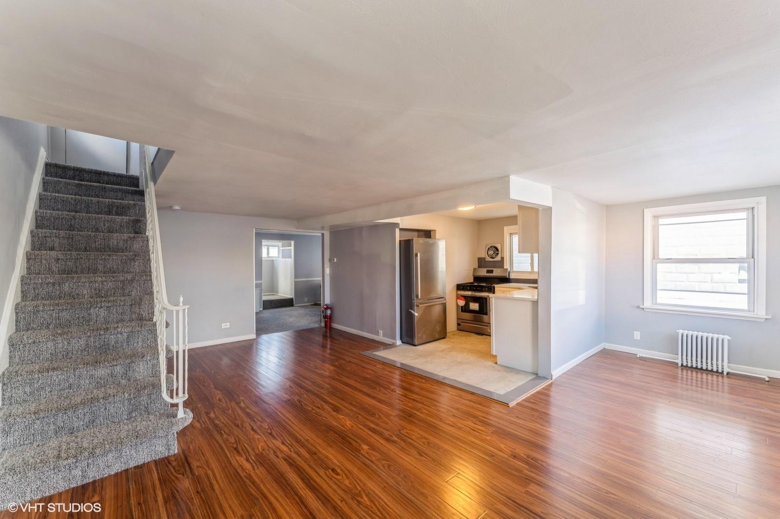 12 Biltmore Ave, Elmont, NY 11003 photo