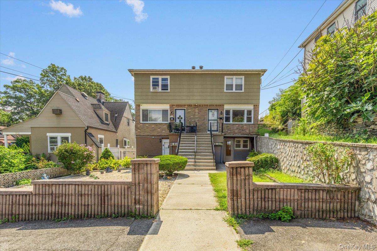 1098 Midland Ave, Bronxville, NY 10708