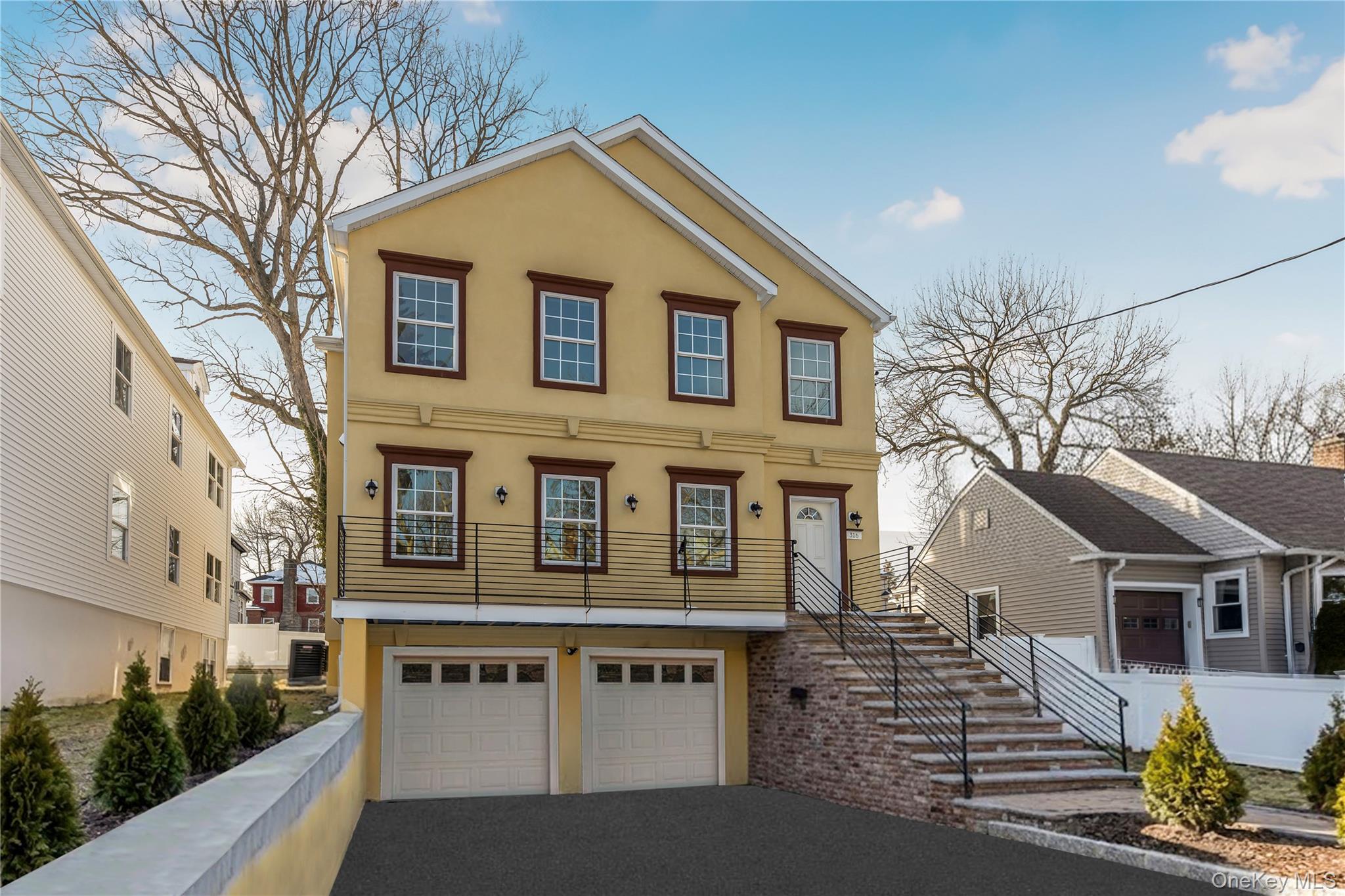 316 4th St, Mount Vernon, NY 10553