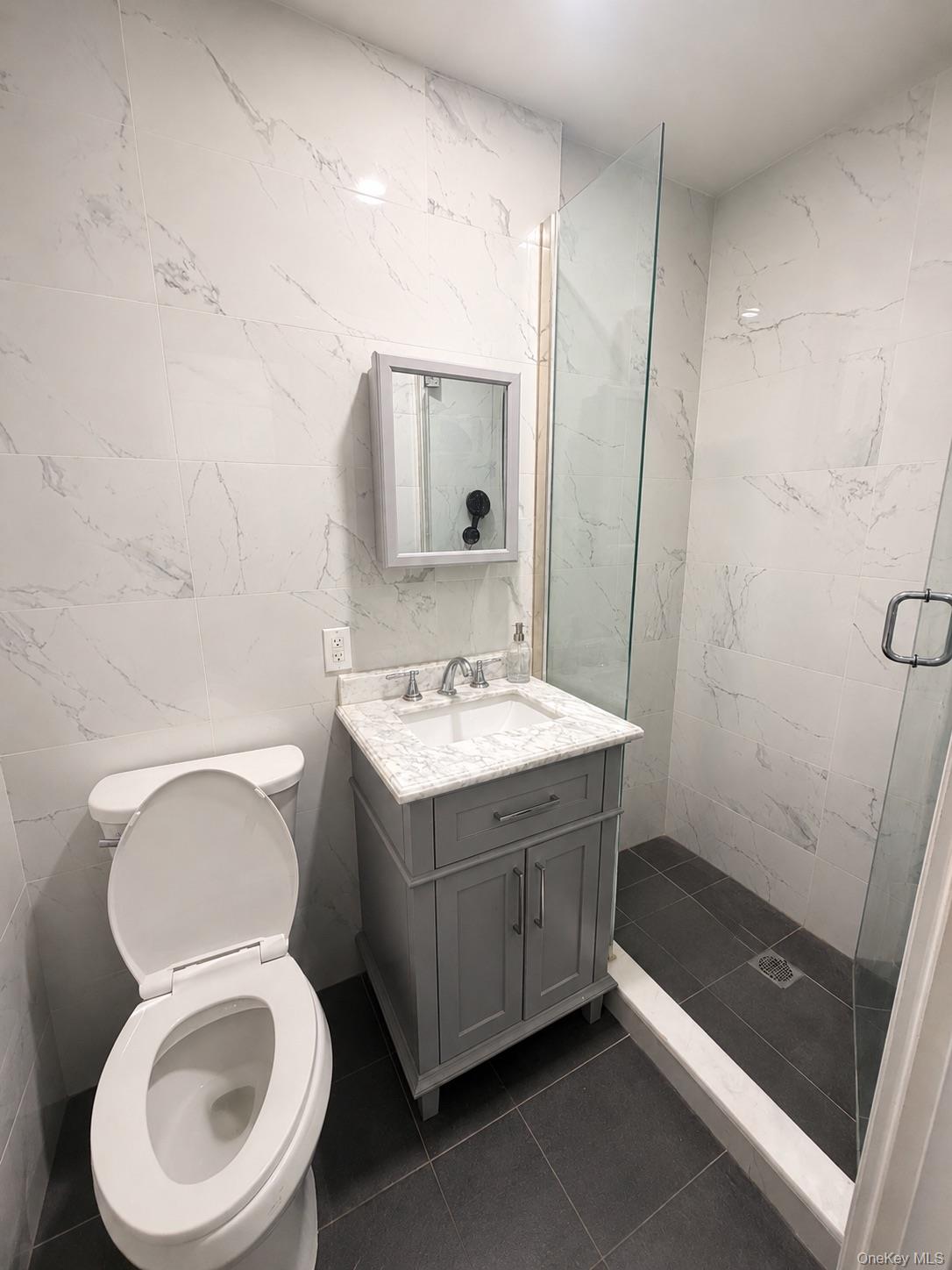3320 Jordan St, Flushing, NY 11358 photo