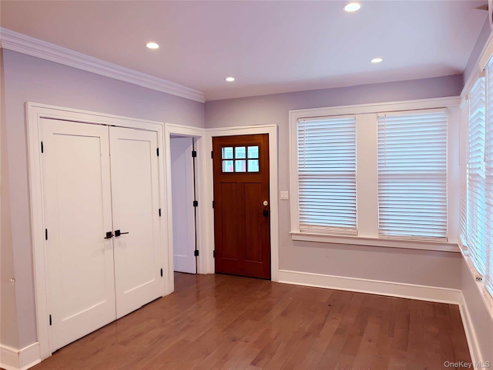 435 Beach 124 St, Rockaway Park, NY 11694 photo