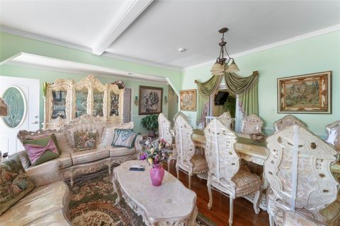 Single Family Residence in Bronx NY 2594 Schurz Avenue.jpg
