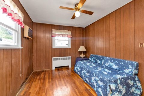 Single Family Residence in Uniondale NY 475 Emerson Street 13.jpg
