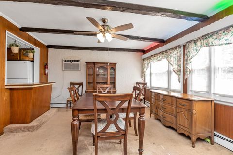 Single Family Residence in Uniondale NY 475 Emerson Street 10.jpg
