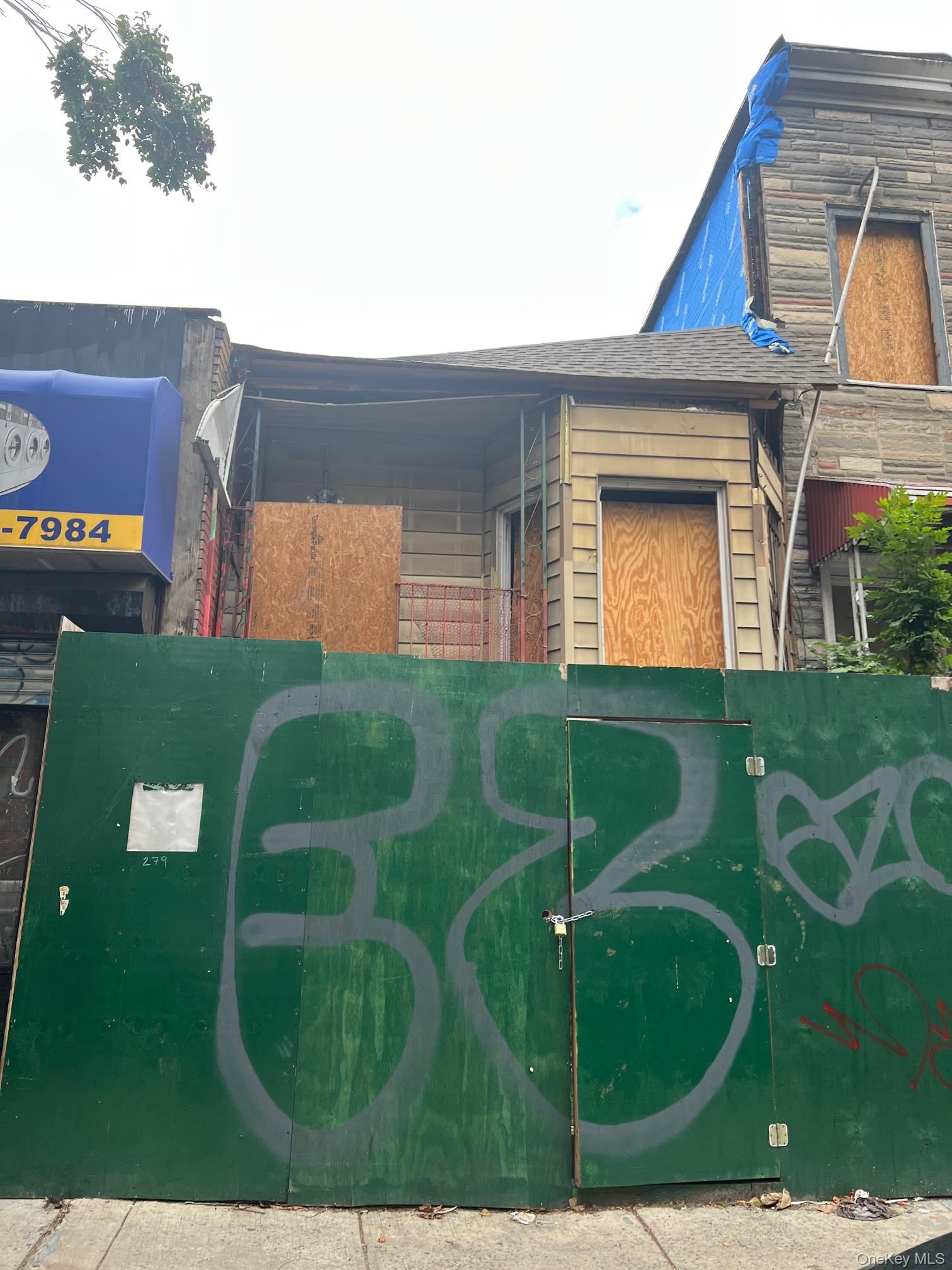 279 163rd St, Bronx, NY 10451