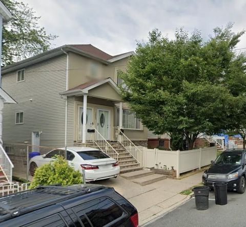 Duplex in Staten Island NY 1052 Post Avenue.jpg
