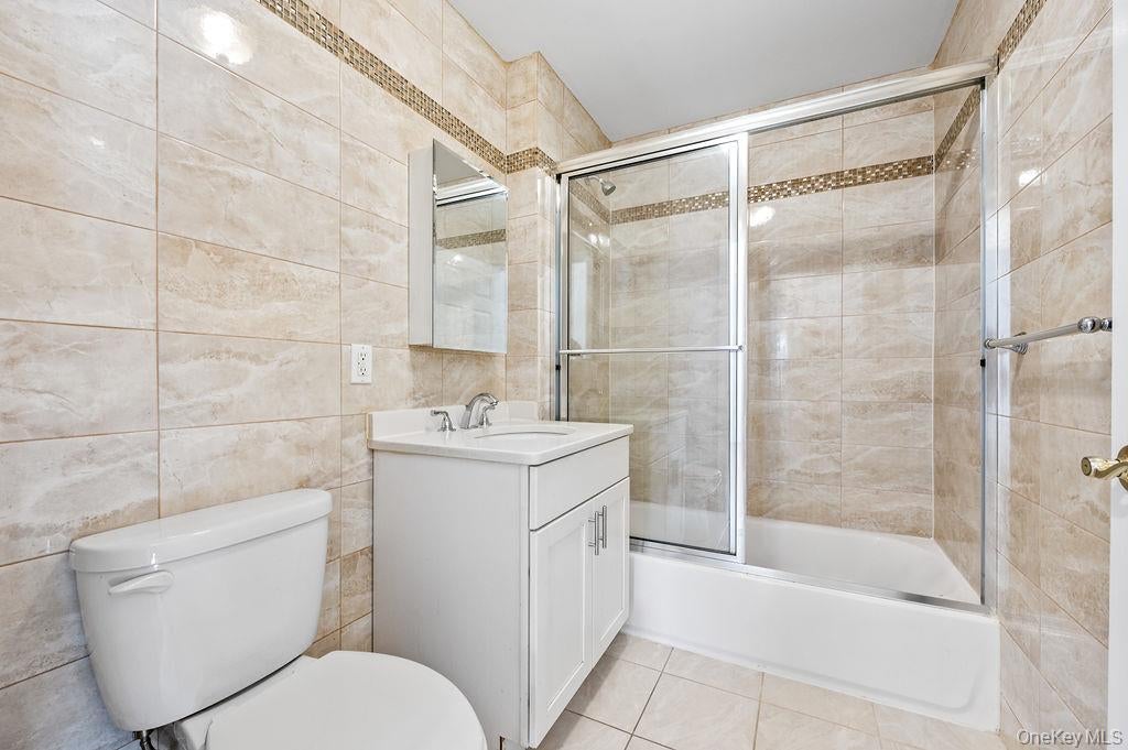 13907 34th Ave, Flushing, NY 11354 photo