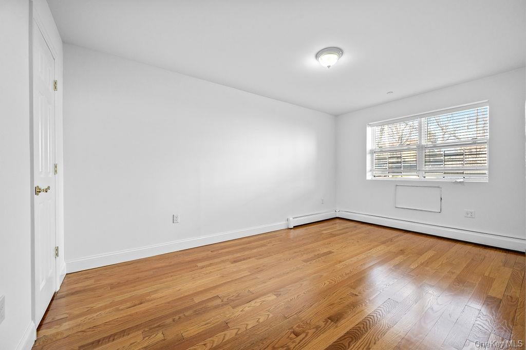 13907 34th Ave, Flushing, NY 11354 photo