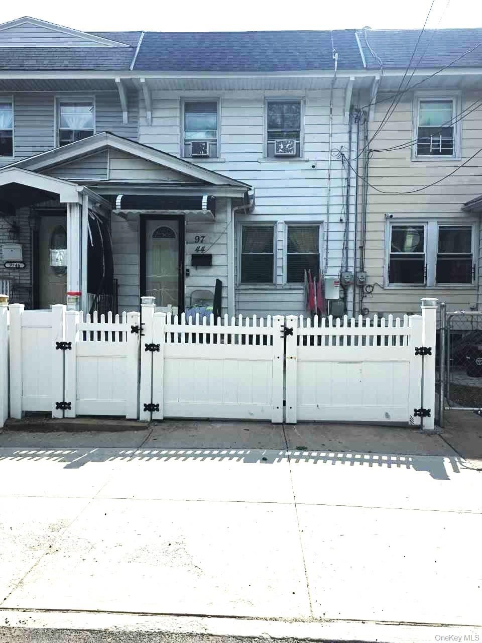 9744 108th St, Richmond Hill S., NY 11419