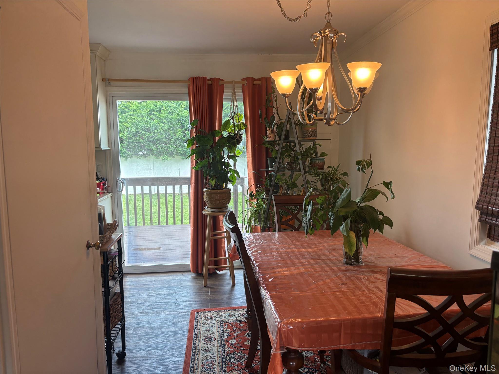 92 Van Buren St, Freeport, NY 11520 photo