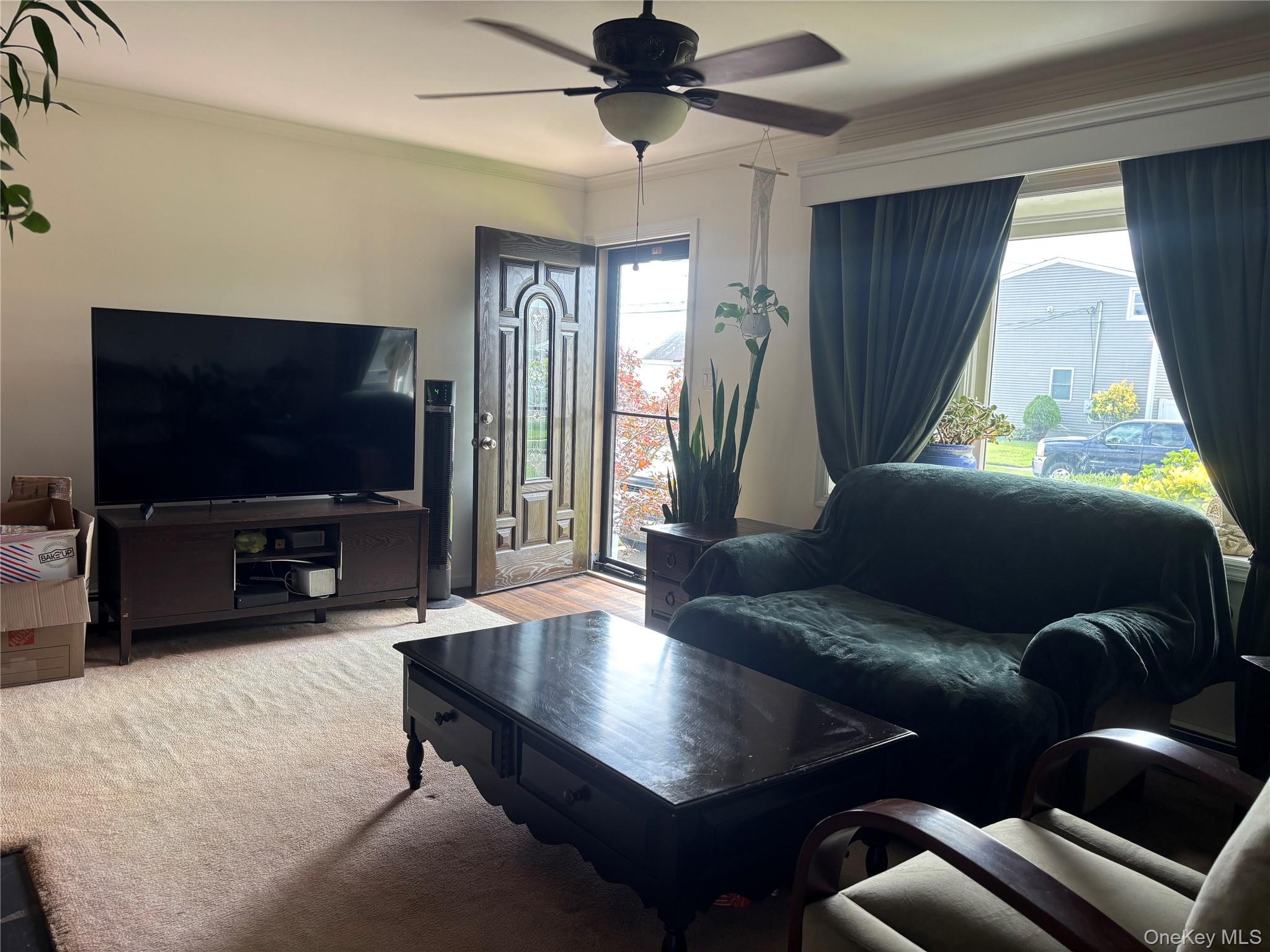 92 Van Buren St, Freeport, NY 11520 photo
