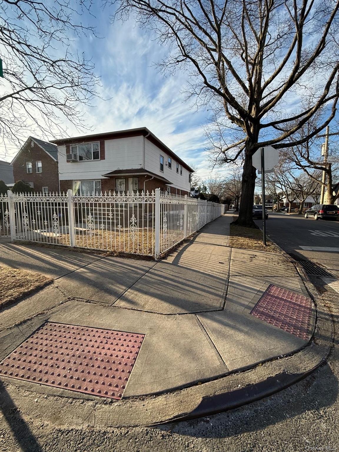 249 2 Weller Ave, Rosedale, NY 11422
