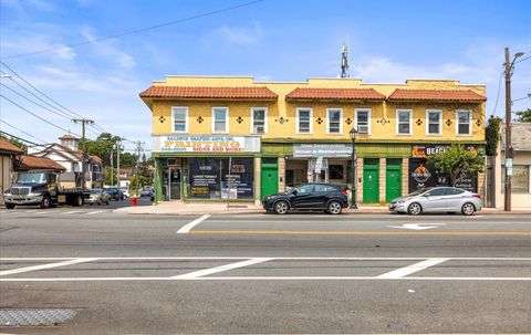 Mixed Use in Baldwin NY 2092-2096 Grand Avenue.jpg
