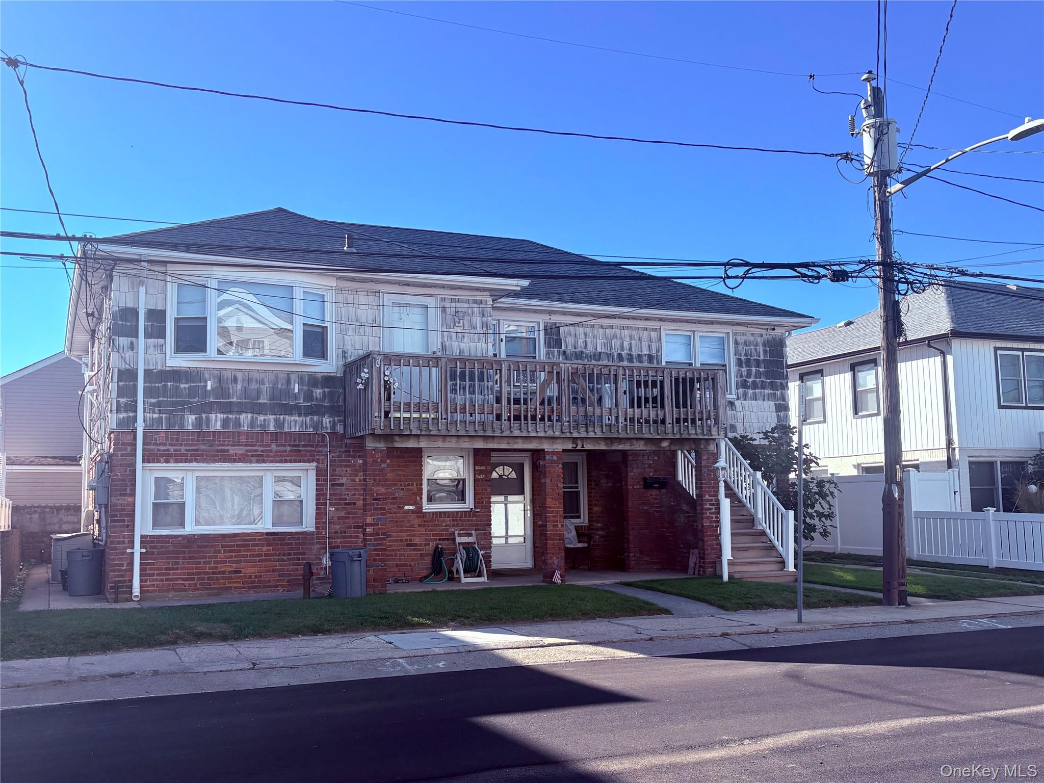 51 Trenton Ave, East Atlantic Beach, NY 11561