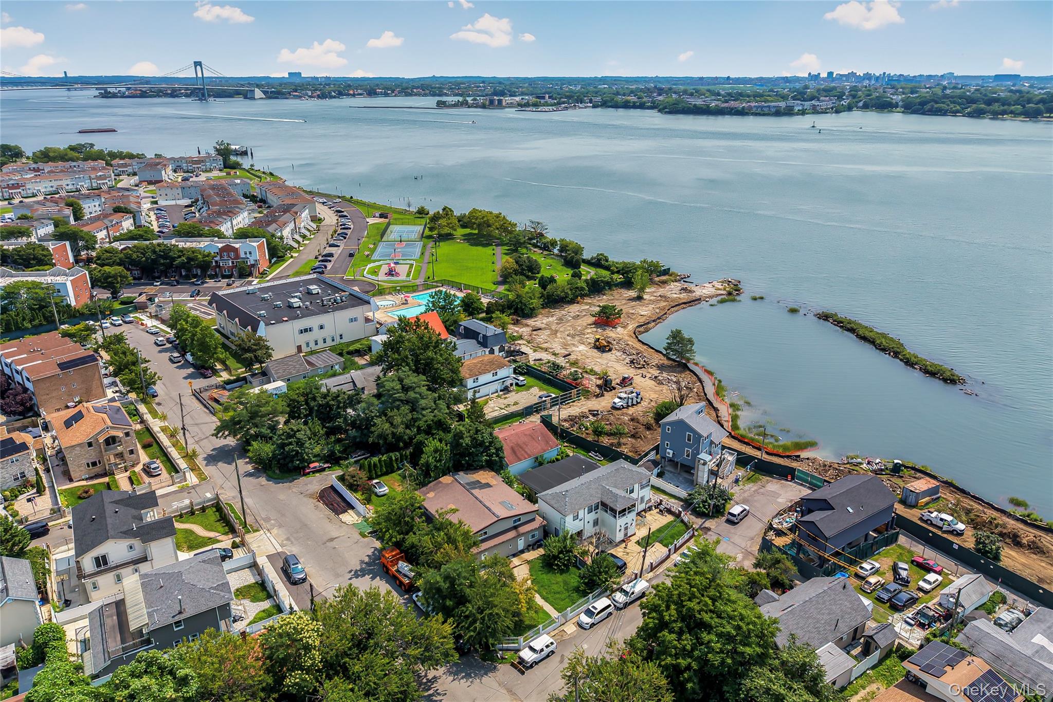 419 Harding Park, Bronx, NY 10473 photo