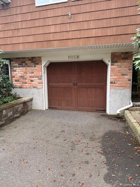 4 Fairway Dr, Port Jefferson Station, NY 11776 photo