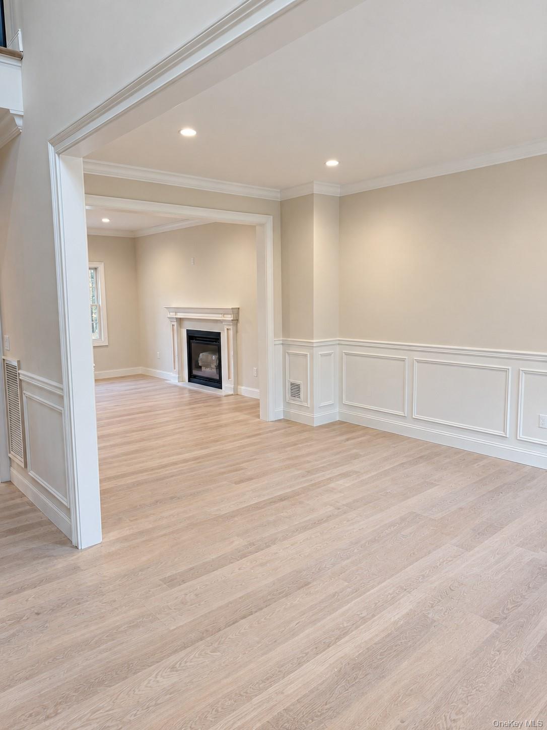 215 Boston Ave, Massapequa, NY 11758 photo
