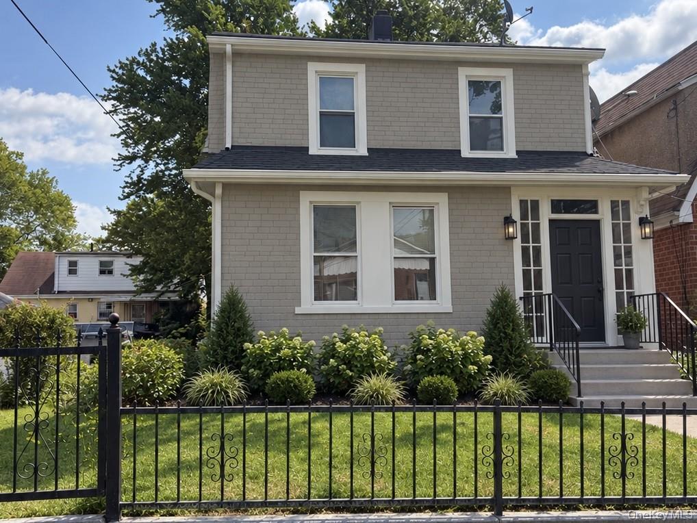 21 Johnson St, Mount Vernon, NY 10550 photo