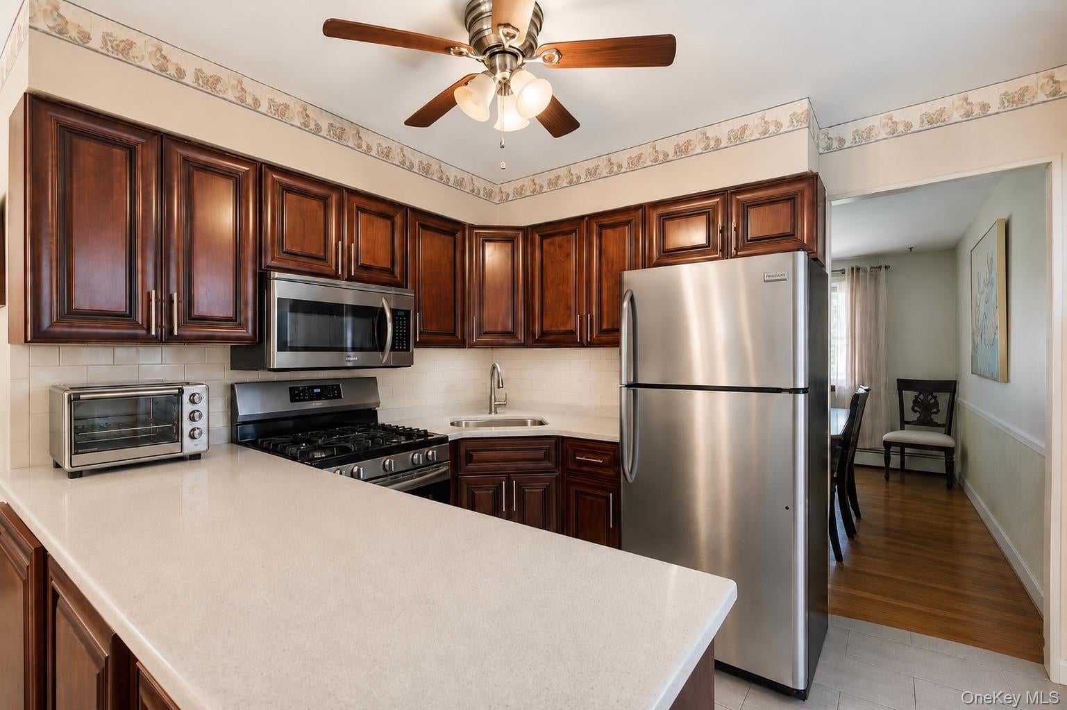 26 Valley St, Ronkonkoma, NY 11779 photo