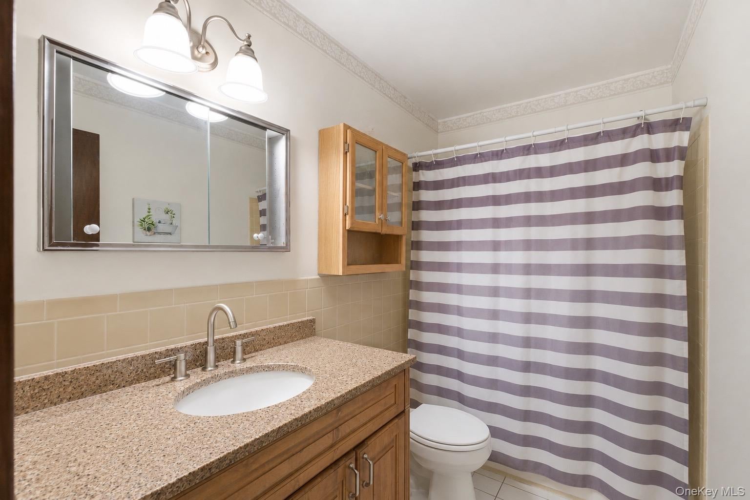 26 Valley St, Ronkonkoma, NY 11779 photo