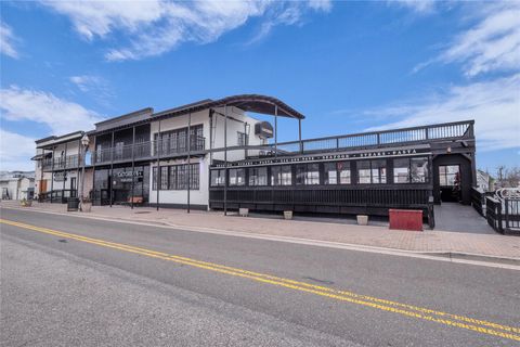 Retail in Freeport NY 301 Woodcleft Avenue.jpg
