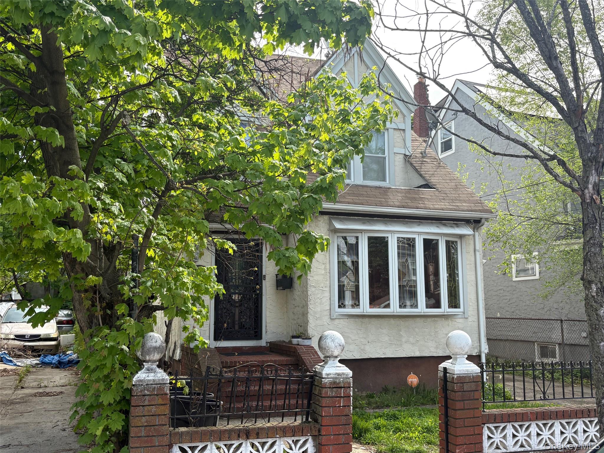 115 57 196th St, Saint Albans, NY 11412 photo