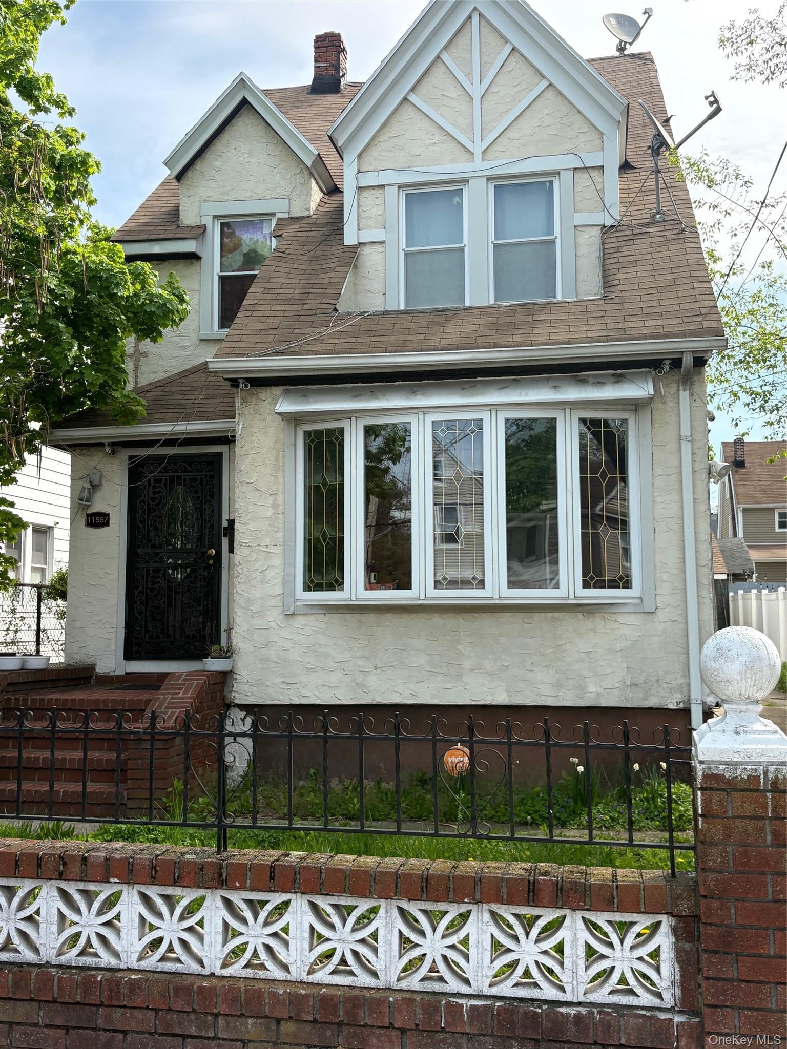 115 57 196th St, Saint Albans, NY 11412 photo