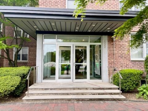 Stock Cooperative in Valley Stream NY 530 Dubois Avenue ## 2C.jpg