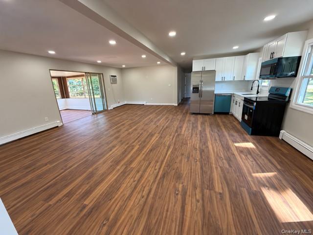 73 Spar Dr, Mastic Beach, NY 11951 photo